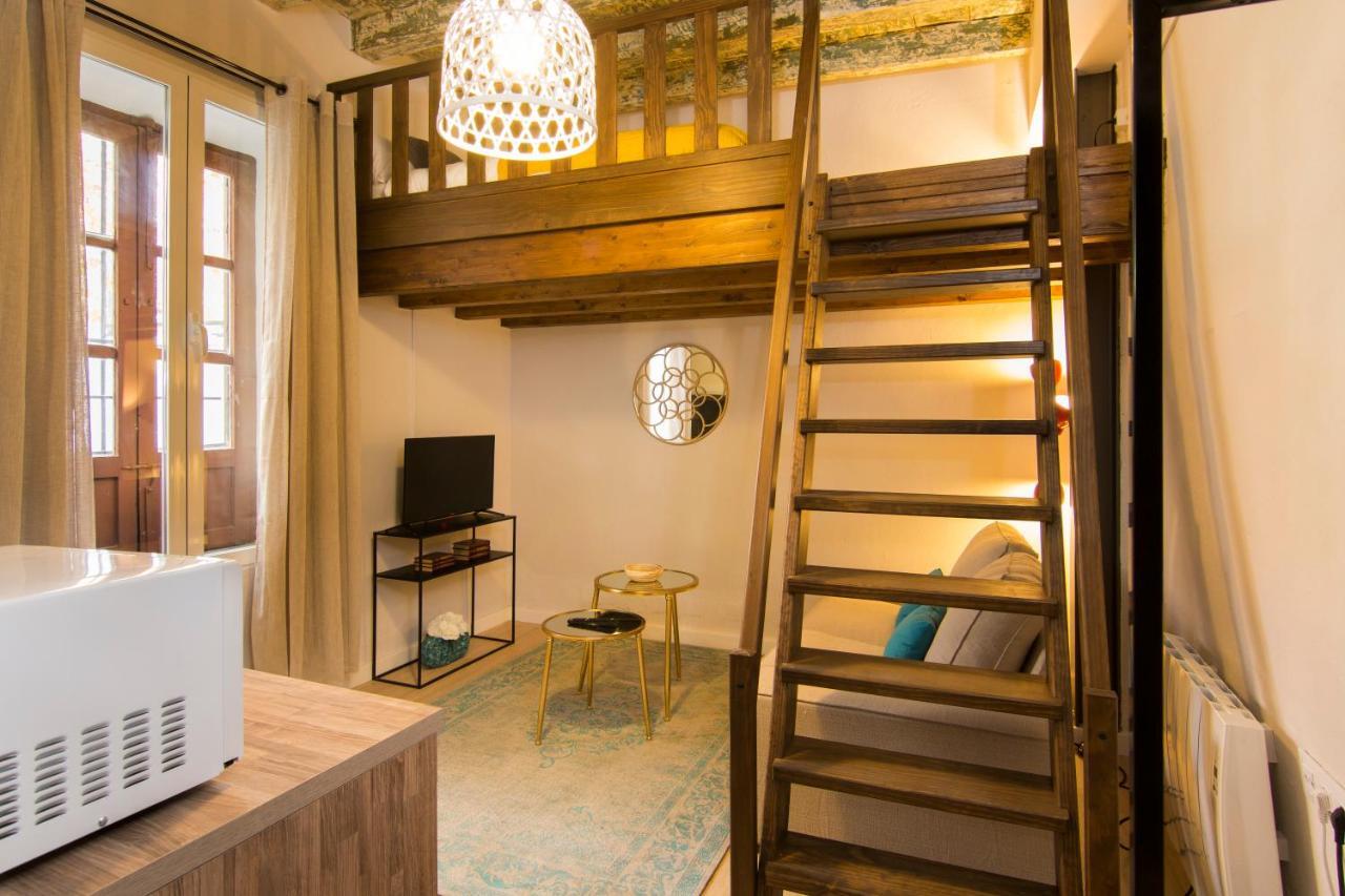 Apartment Lobos
